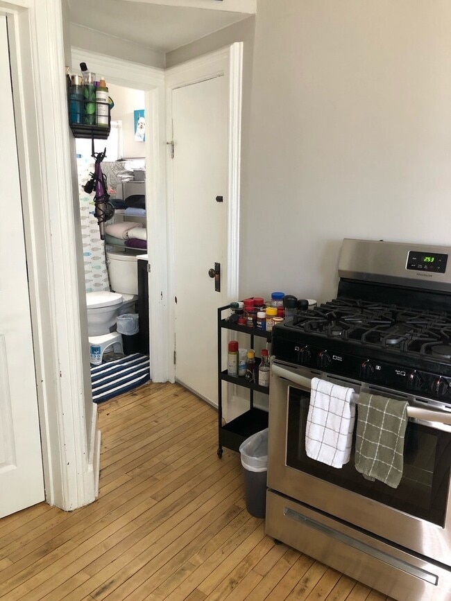 Building Photo - 2460 S Delaware Ave