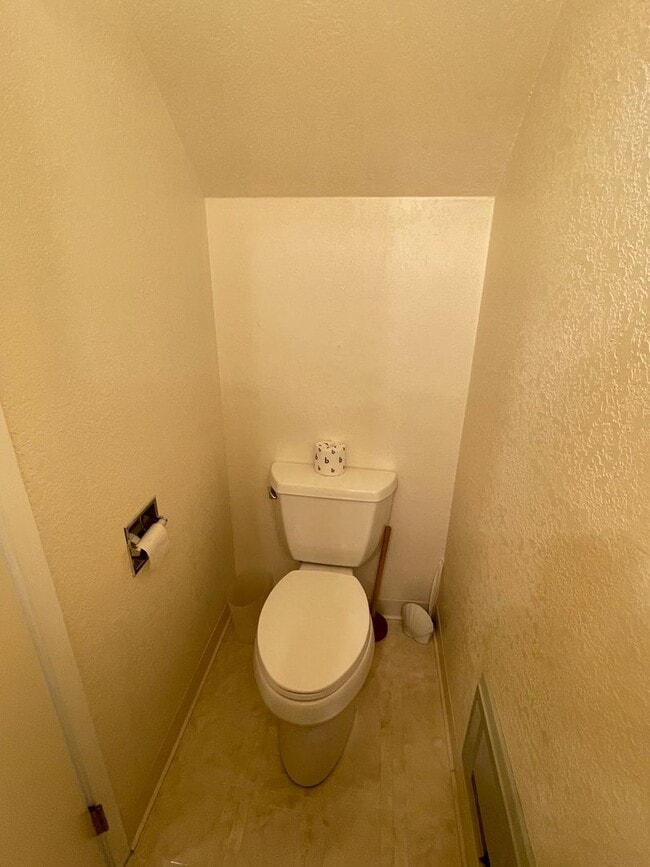 Building Photo - 753 Bigler Cir