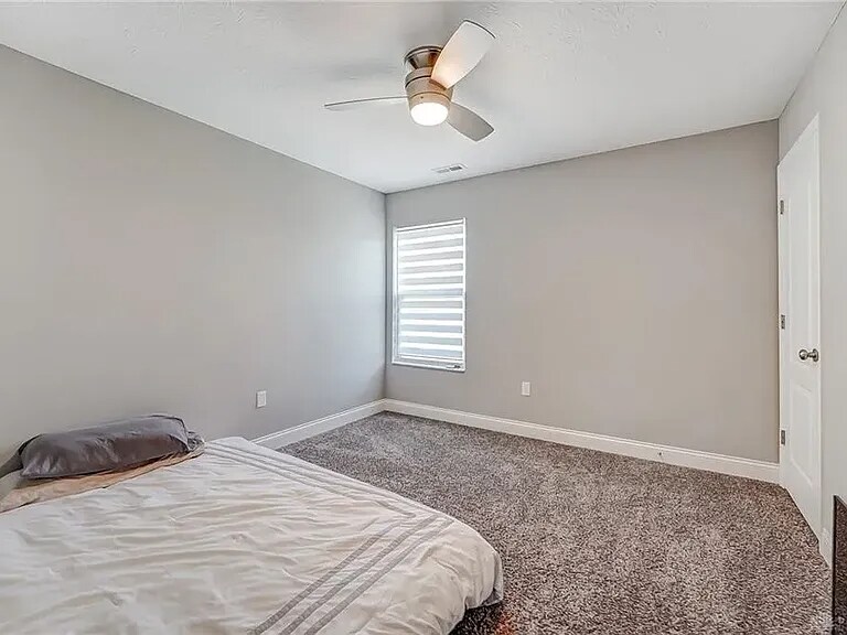 Building Photo - 997 McKinney Ln
