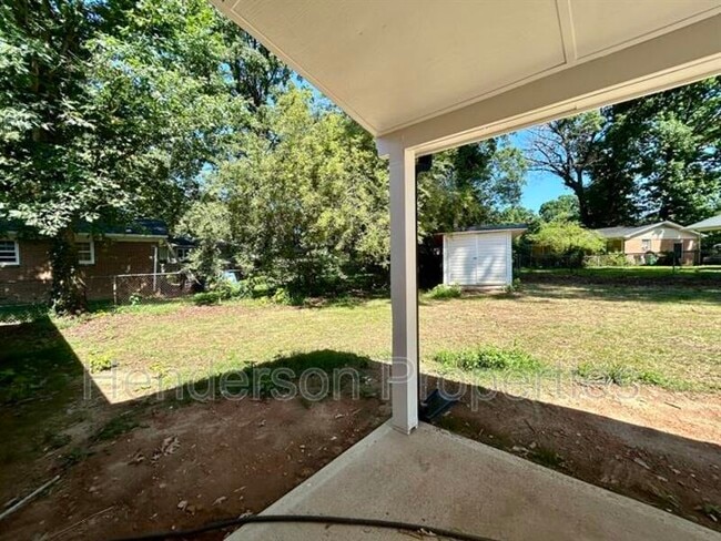 Building Photo - 5405 Myrica Ln