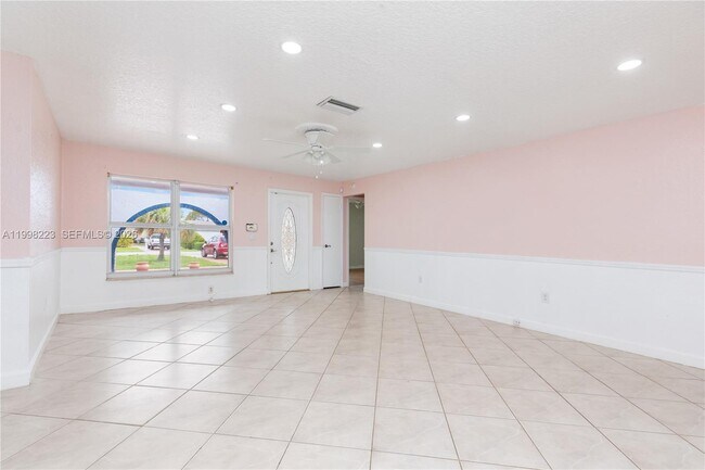 Building Photo - 8970 Johnson St