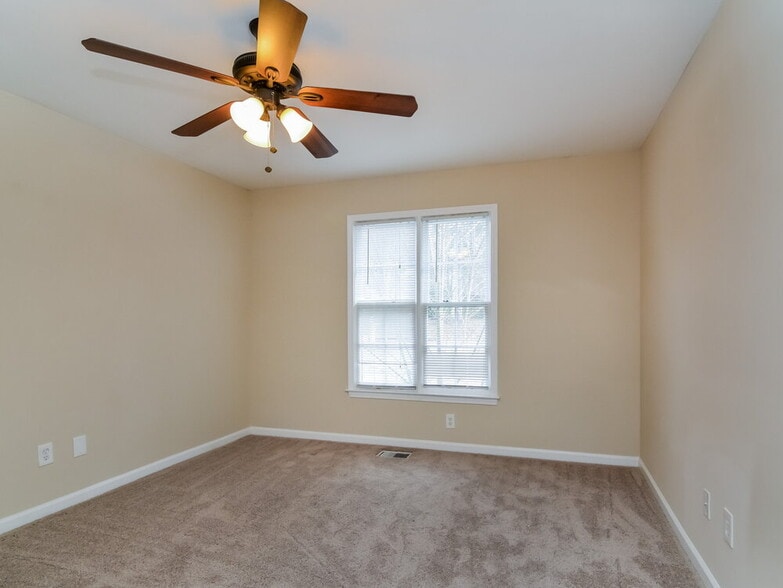 Building Photo - 3626 Spring Meadow Ct