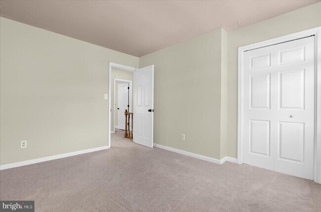 Building Photo - 1268 Delbert Ave