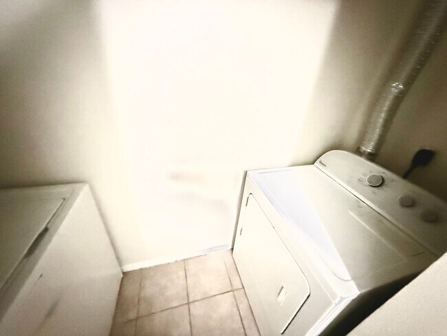 Building Photo - 1 Bedroom Condo for Rent – Orlando