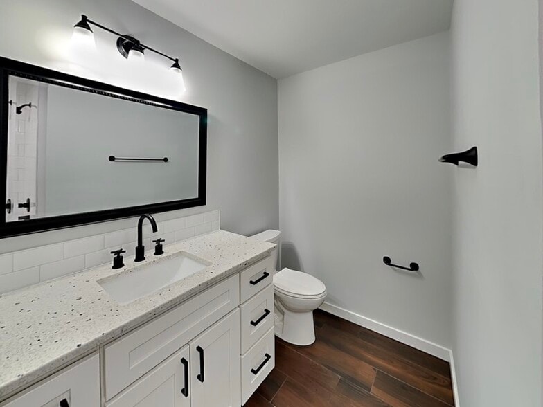 Building Photo - 2852 Scarlet Rd