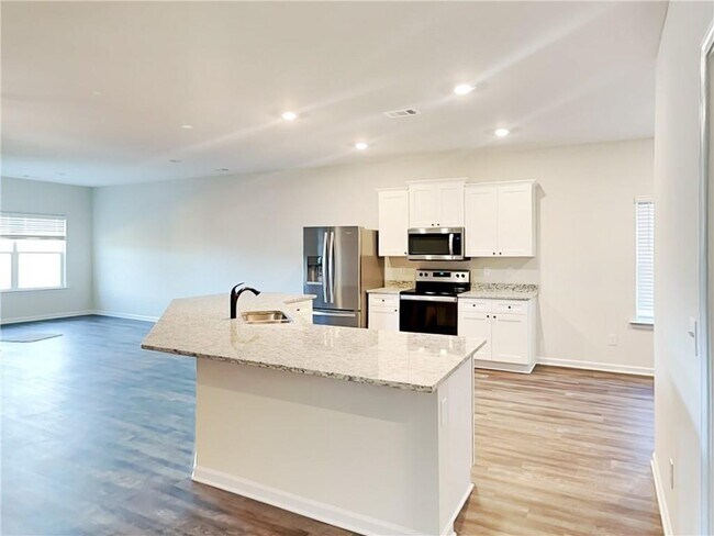 Building Photo - 6144 Nathaniel Ln