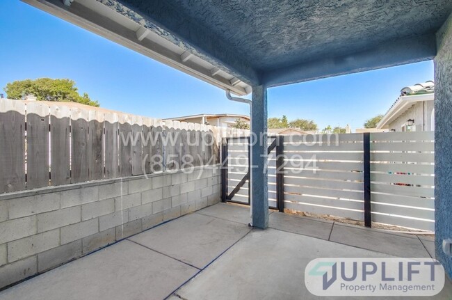 Building Photo - 6BD/3BA Beautiful home in Chula Vista