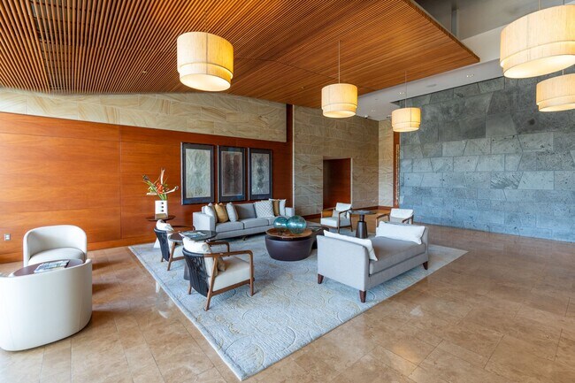 Building Photo - HOKUA 3 bedroom FULLY FURNISHED