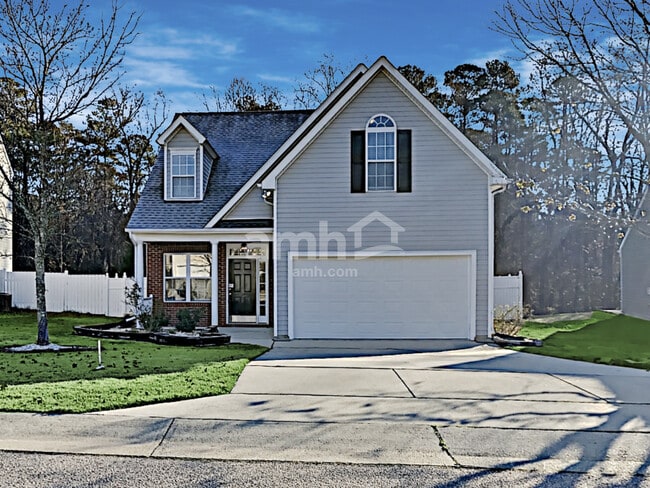 Building Photo - 8008 Willowglen Dr