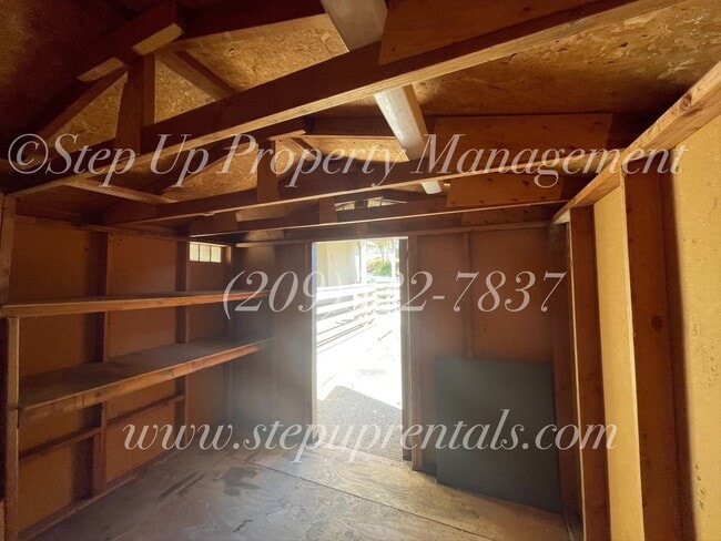 Building Photo - 3 Bedroom 2 Bath Manufactured Home With Wa...