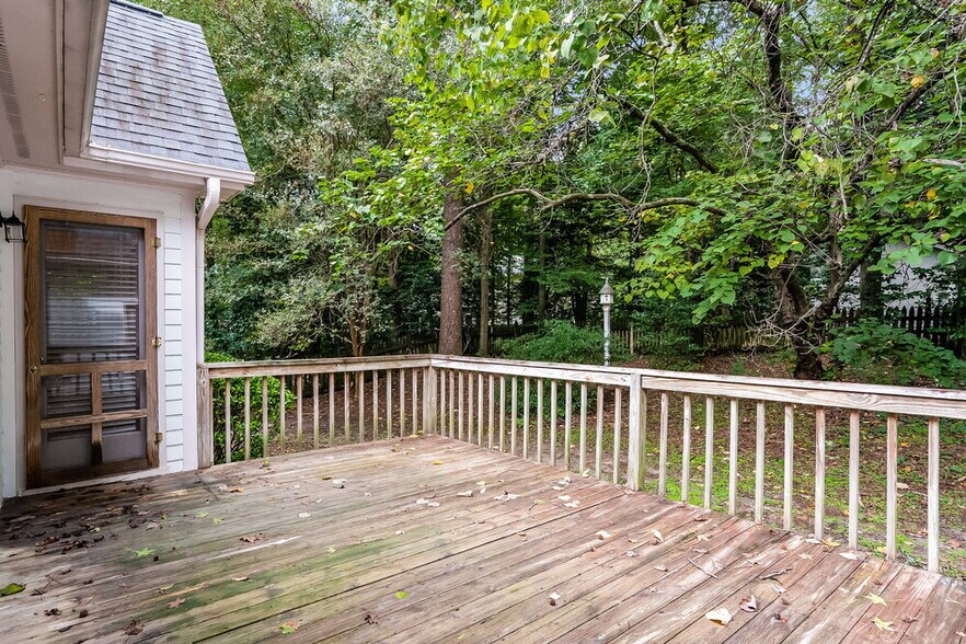 Building Photo - 1011 Mingo Pl