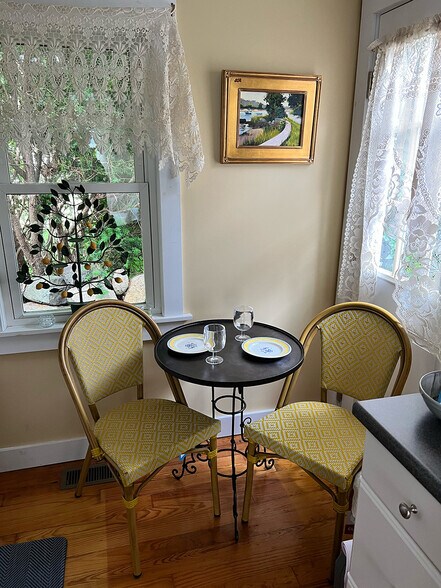 Building Photo - 34 High St