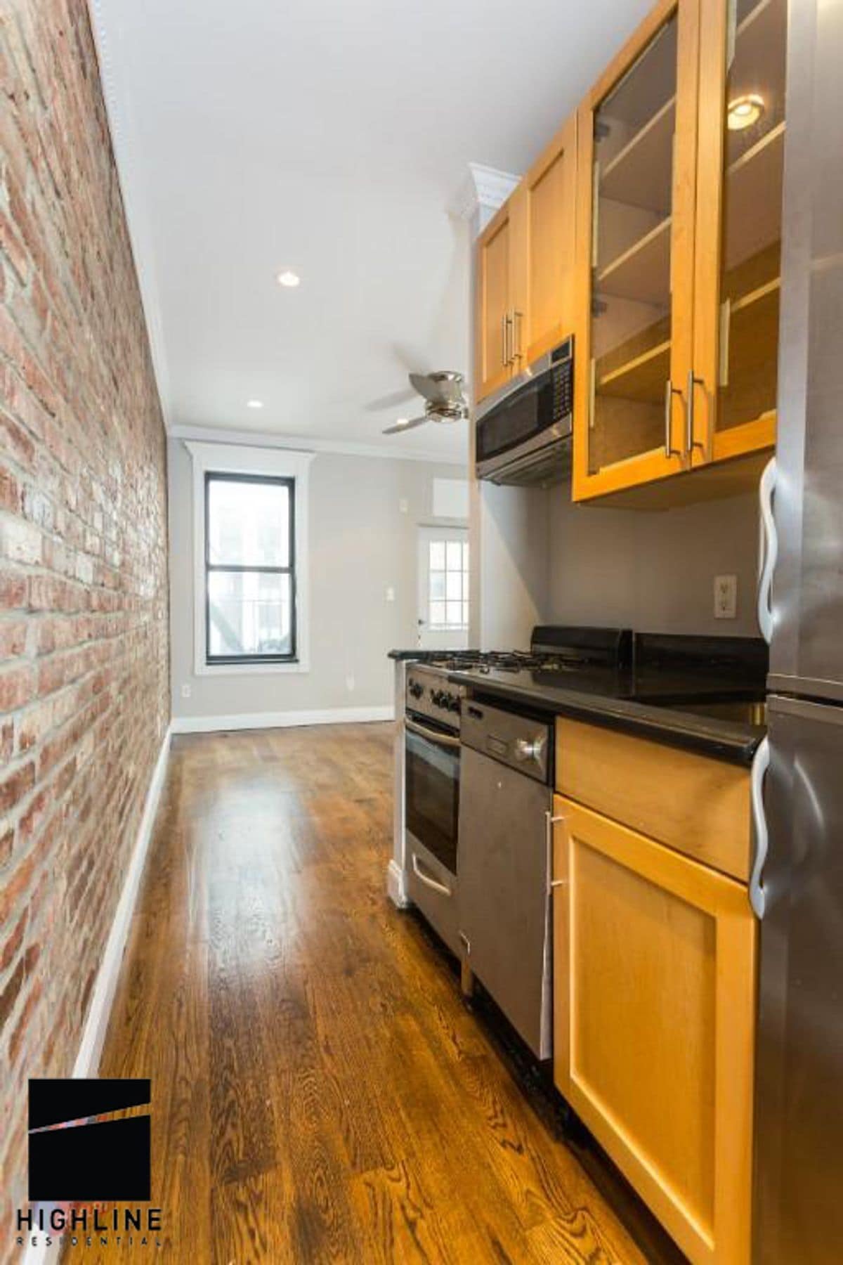 Building Photo - E 18TH ST.