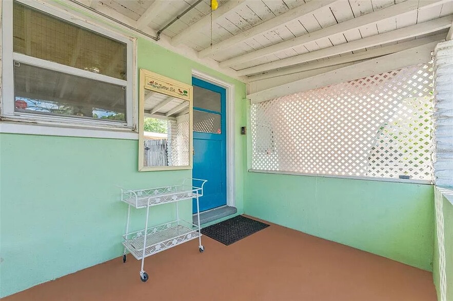 Building Photo - 1604 58th St S