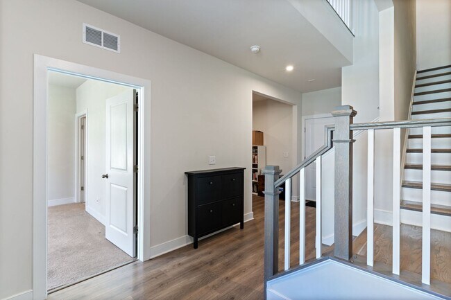 Building Photo - 17713 Longspur Cove Ln
