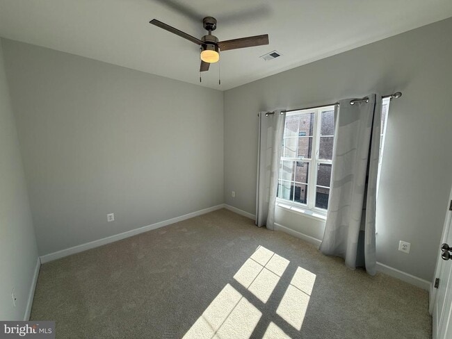 Building Photo - 620 Leigh Wy.