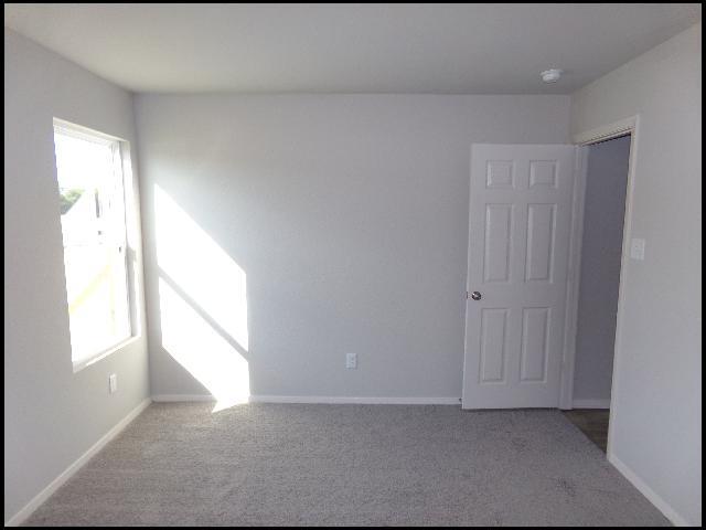 Building Photo - 1817 Tiger Lily Ln