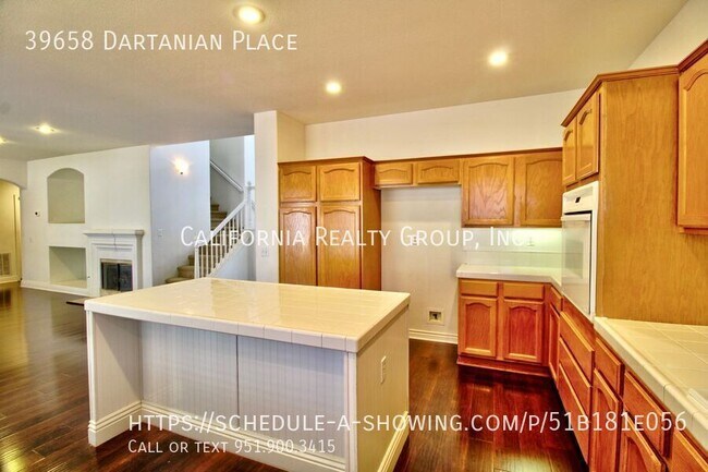 Building Photo - 39658 Dartanian Pl