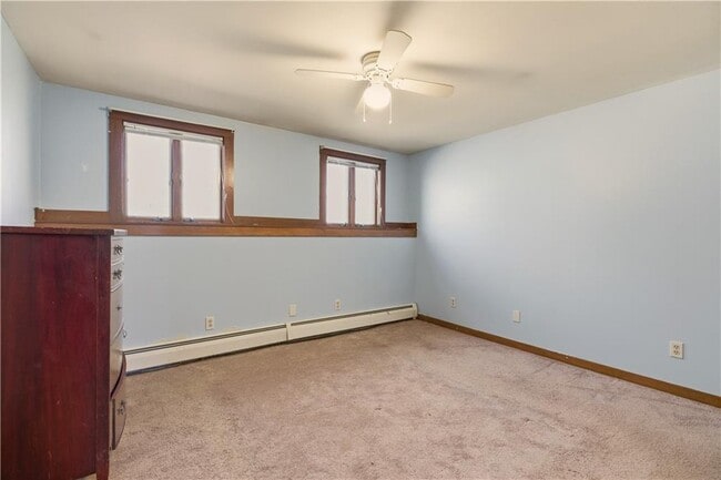 Building Photo - 46 Simmons Rd