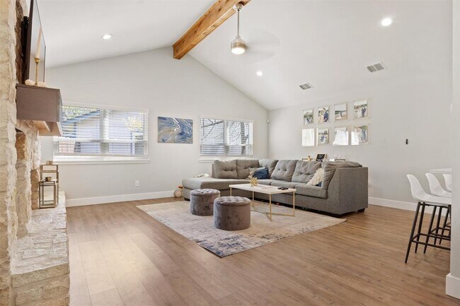 Building Photo - 3610 Lovage Dr