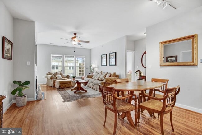 Building Photo - 42480 Rockrose Square