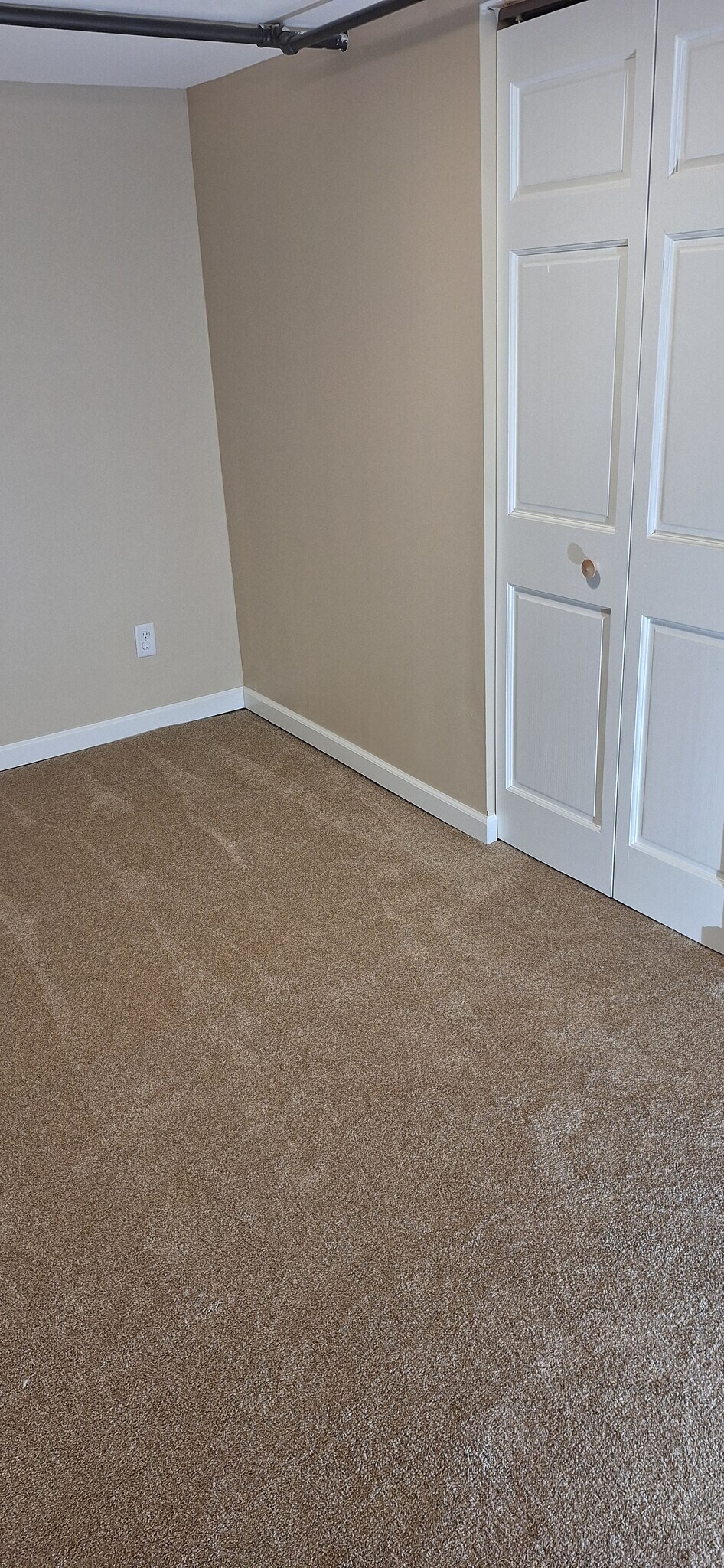 Downstairs Bedroom - 719 Polk St