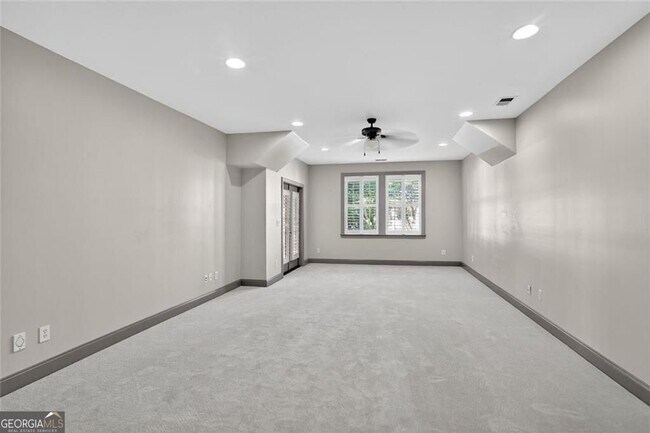 Building Photo - 3006 Riverstone Tr