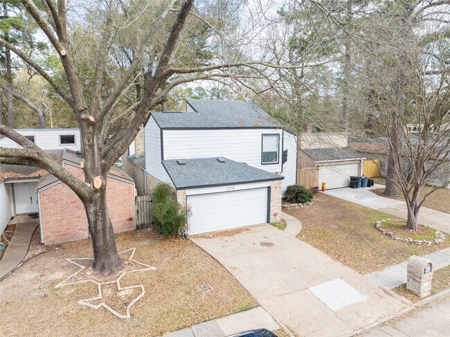 Building Photo - 13314 Ravensway Dr