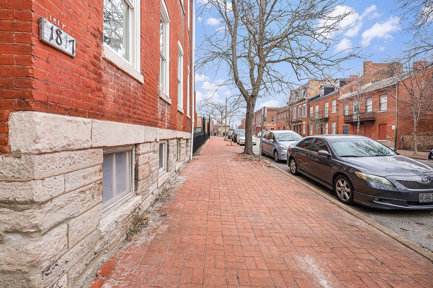 Building Photo - 1815 S 8th St