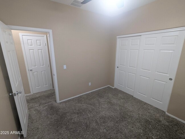 Building Photo - 14841 W Desert Hills Dr