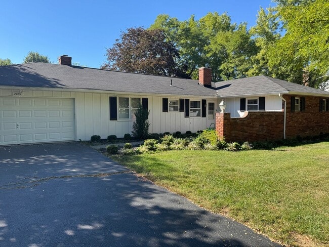 Primary Photo - 3 Bedroom Ranch - Upper Arlington, OH