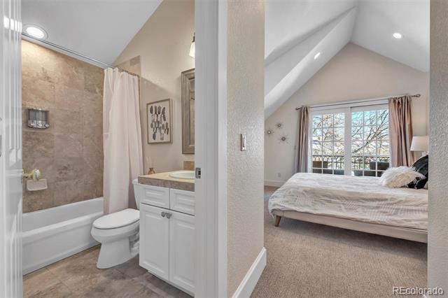 Building Photo - 423 S Humboldt St