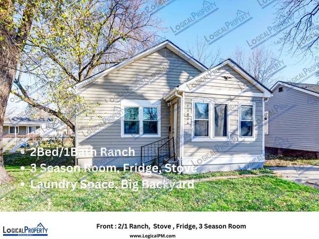 Primary Photo - 2/1 Renovated Ranch Fridge,Stove,Fncd Yrd,...