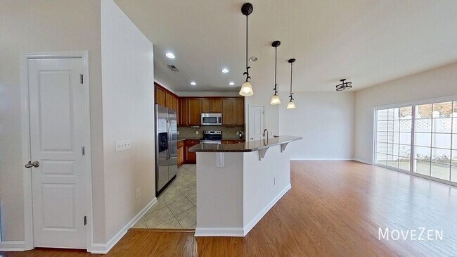 Building Photo - 213 Spring Gardens Drive