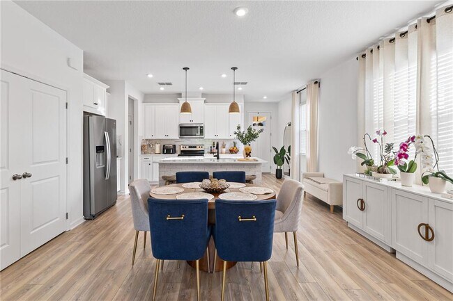 Building Photo - 3279 Canna Lily Pl