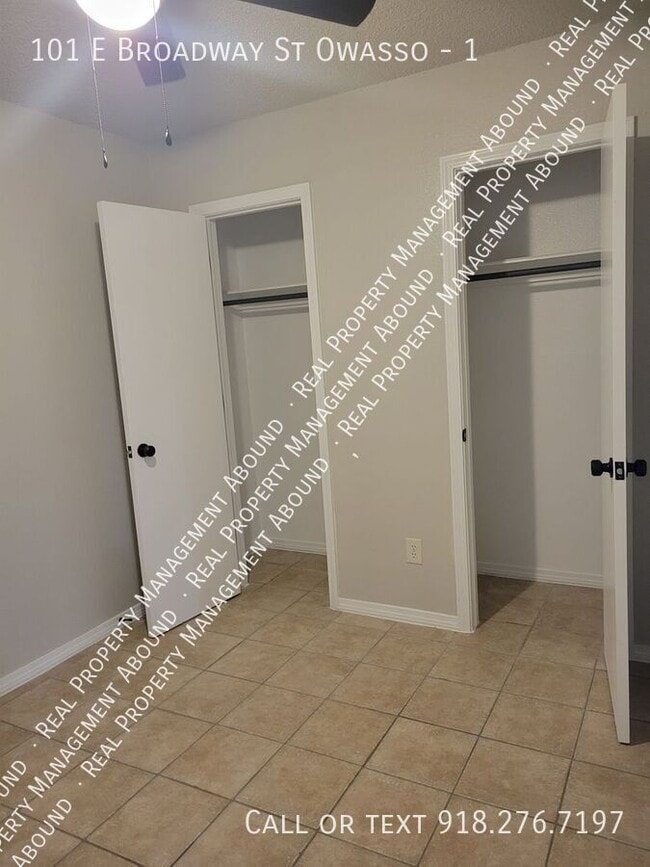 Building Photo - 101 E Broadway St