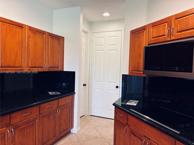 Building Photo - 2757 Center Ct Dr