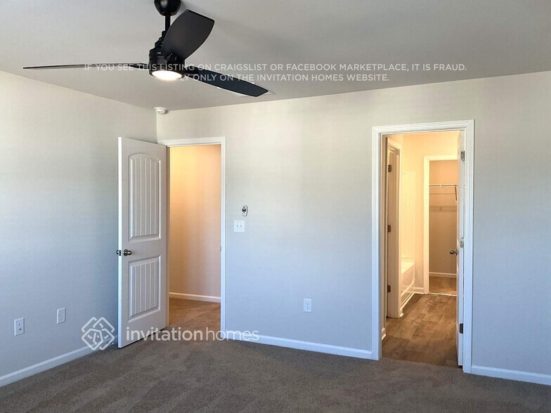 Building Photo - 207 White Flds Ave