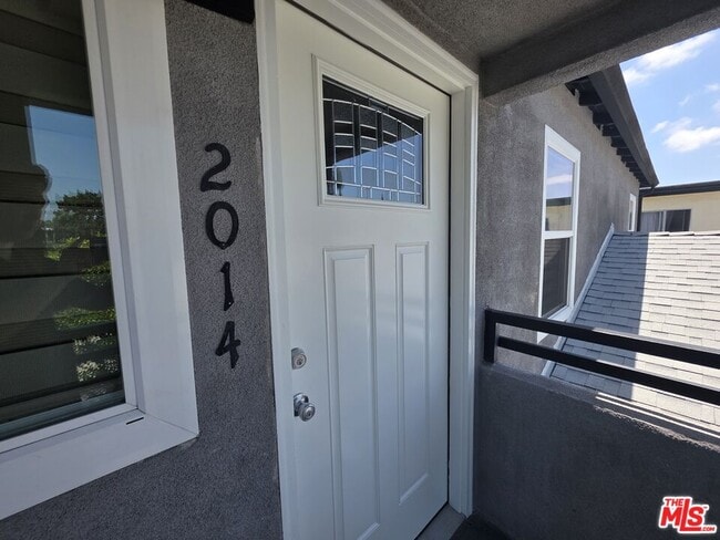 Building Photo - 2012 S Holt Ave