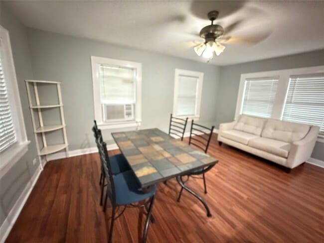 Building Photo - 5231 Leeland St