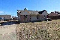 Building Photo - 46 Pennsylvania Ave