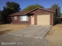 Building Photo - 5640 N Cattlemen Dr