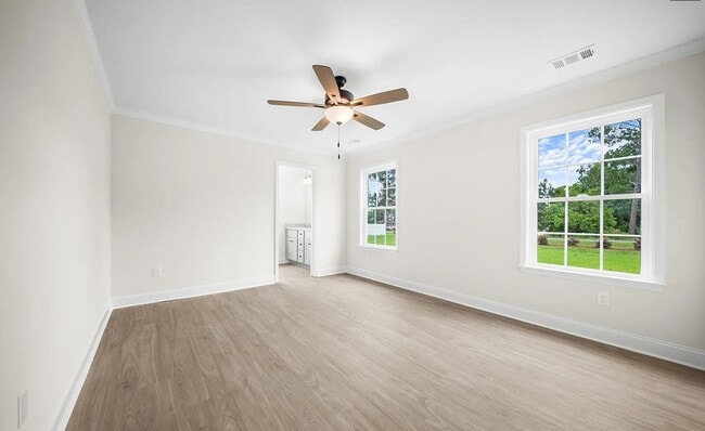Building Photo - 102 Enclave Ct