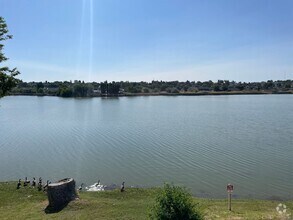 Building Photo - 2BR 1BA Duplex On Lake!!