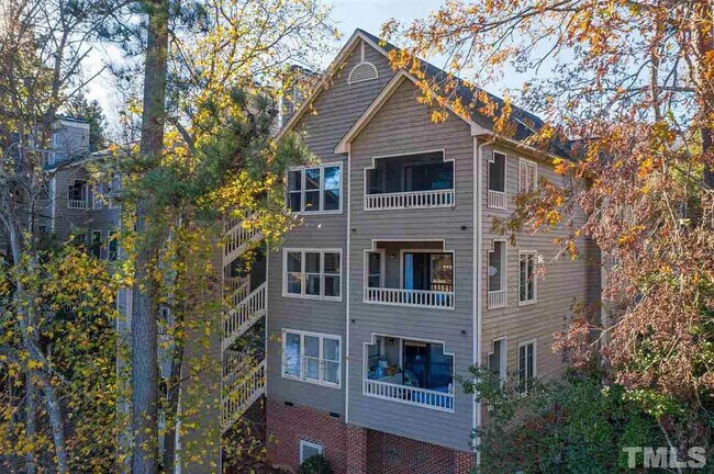 Building Photo - 329 Glen Echo Ln