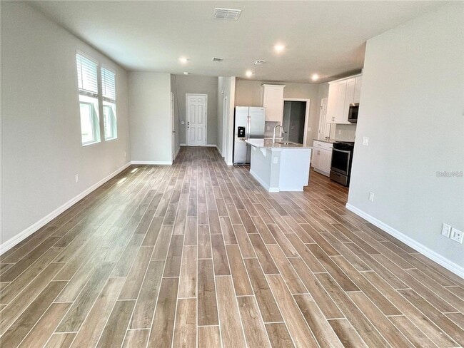 Building Photo - 3817 Shoveler Ave