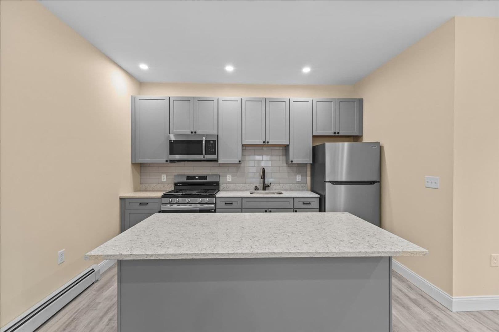 Building Photo - 86-88 North Winooski Ave