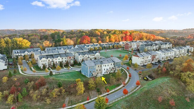 Building Photo - 407 Fairmont Dr