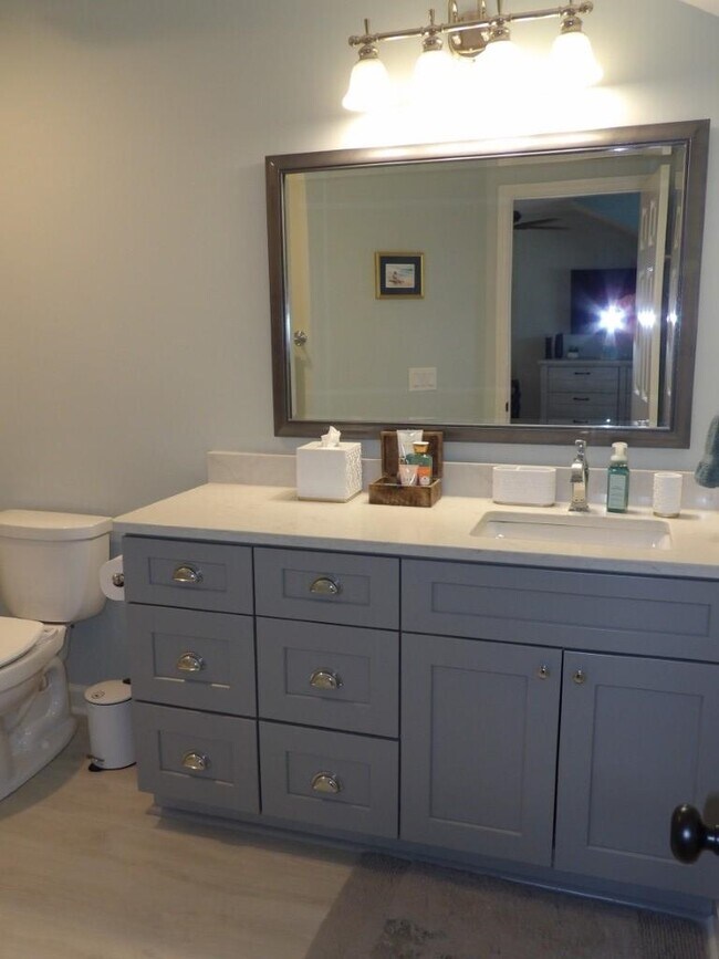 Building Photo - 4396 Baldwin Ave