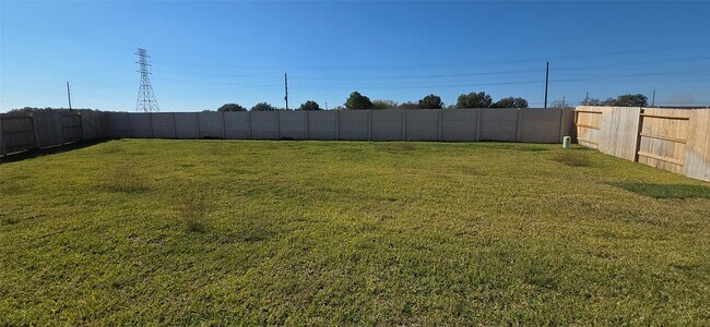 Building Photo - 6803 Flowering Ginger Ln